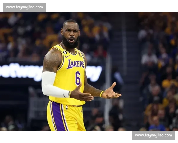 湖人队险胜热火队112比108比分揭示攻防博弈全场焦点